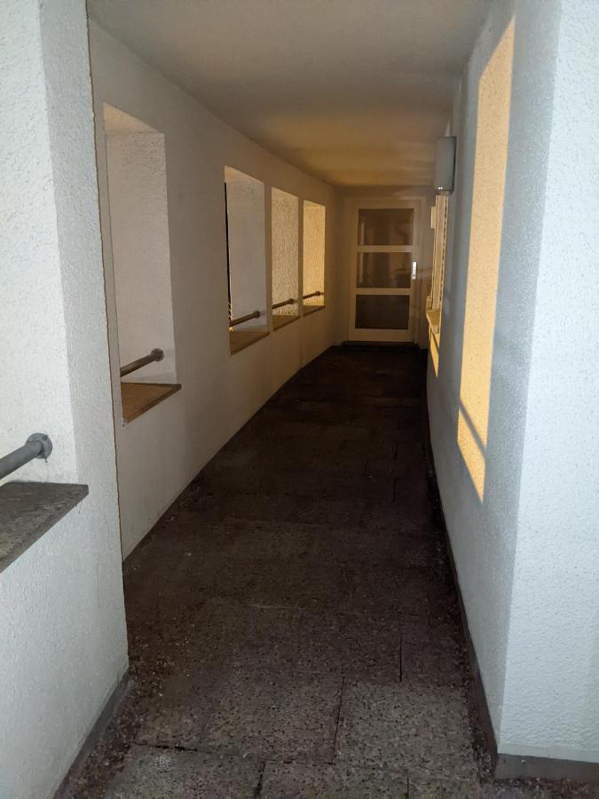 Cozy Apartment With Parking Garage Near Outlet Metzingen  Exterior photo